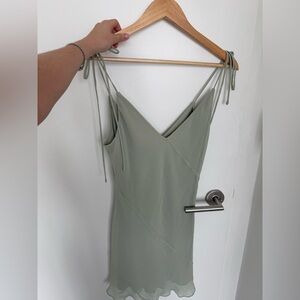 Wilfred Light Green Midi Dress